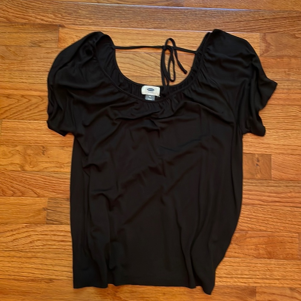 Cute Black Top size medium